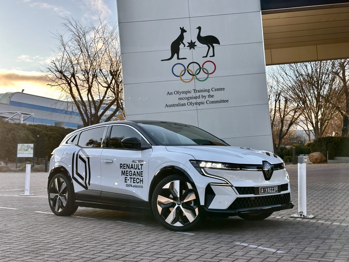 Renault outside the AIS