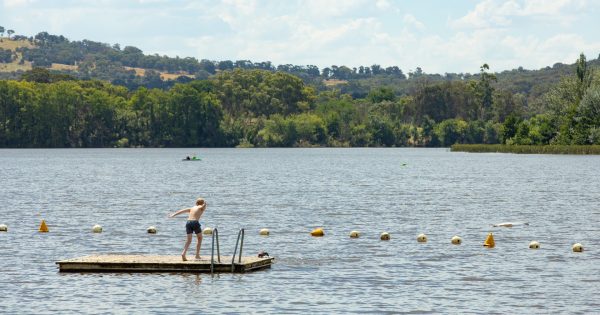 Temperatures set to drop over long weekend, double demerits in place