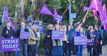 UOW staff stop work to demand pay rises, job security