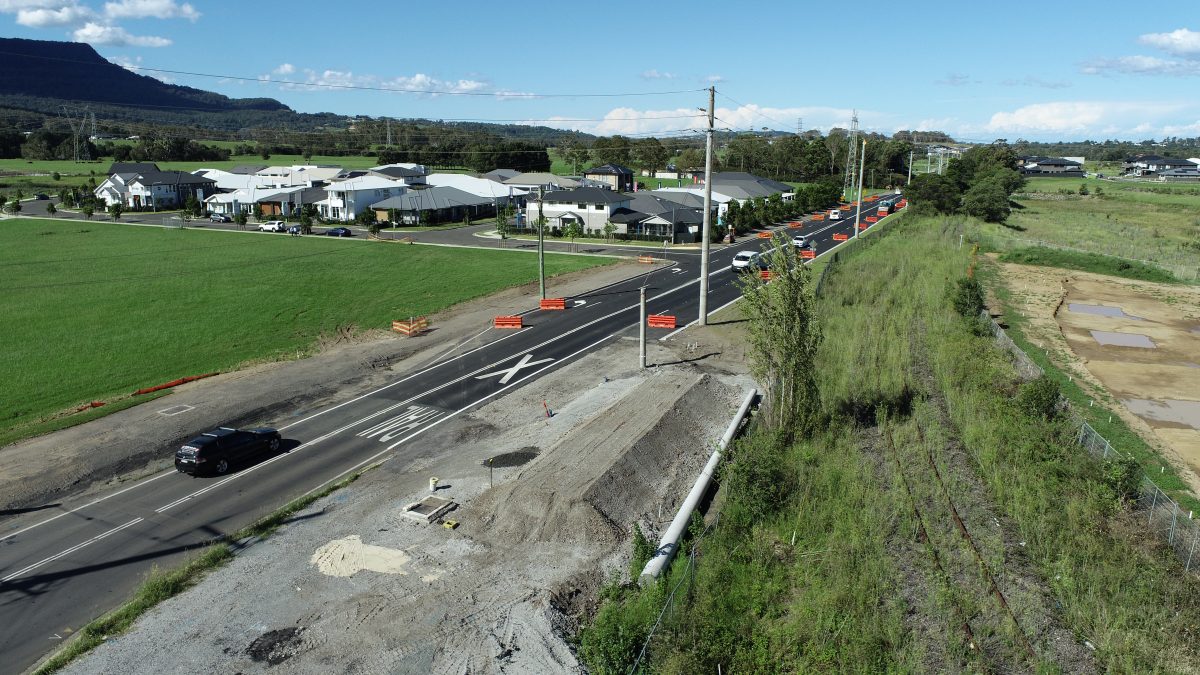 Work continues on West Dapto Rd 