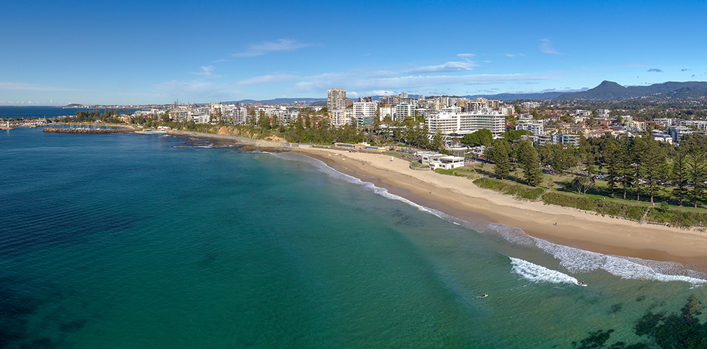 Wollongong's coast from Stuart Park to the WIN Entertainment Centre.