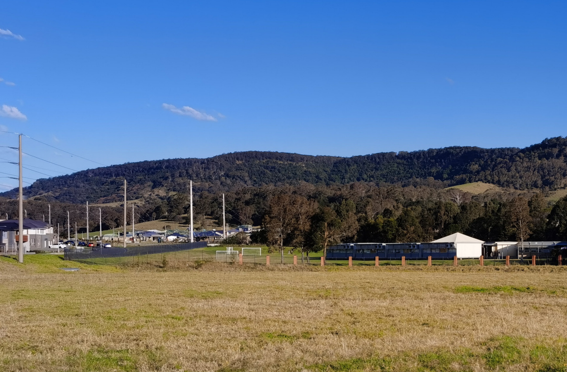 The site of the proposed Tullimbar Oval development.