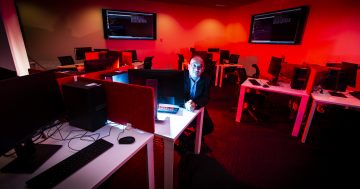 UOW Professor awarded prestigious fellowship to combat cybersecurity risks in the cloud