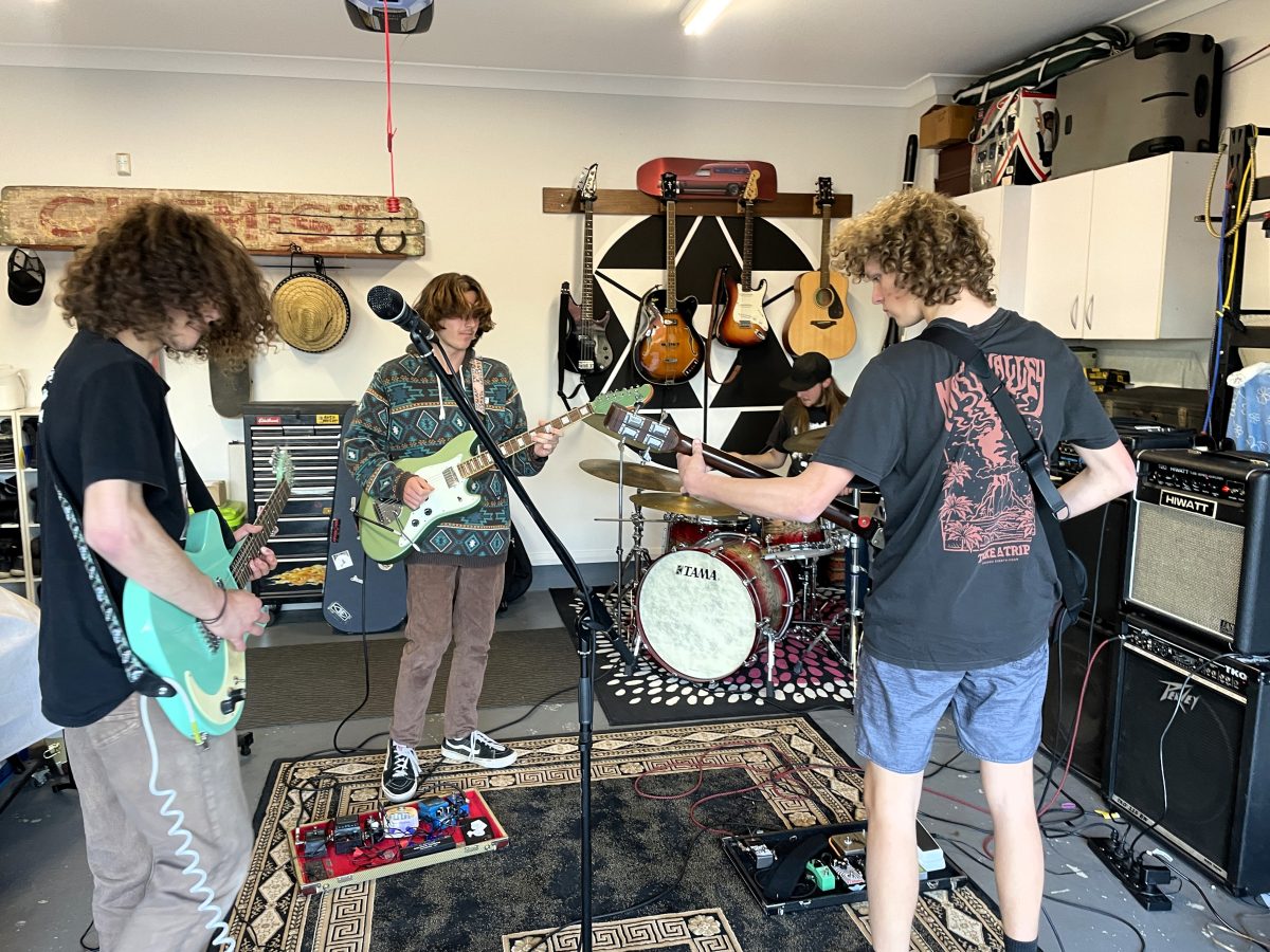 Shakamoto rehearsal in garage with Orlando and Hamish on guitar, Aiden on drums and Callum on bass. 