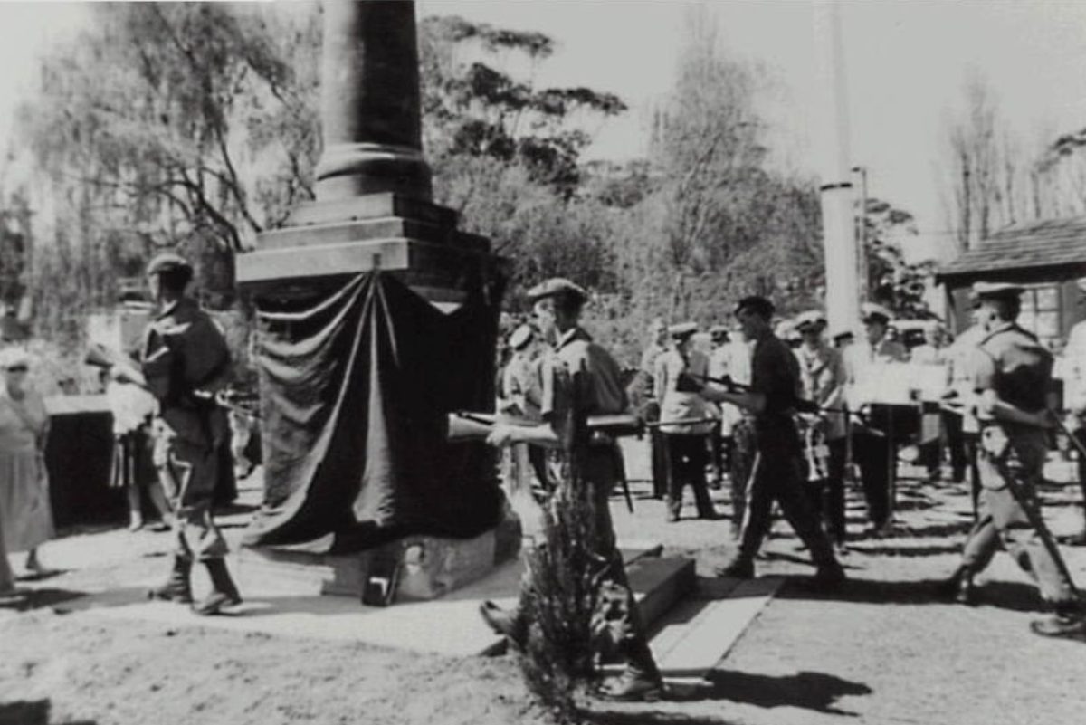 The unveiling of the Bulli Great War Memorial when it was re-erected at Slacky Park.