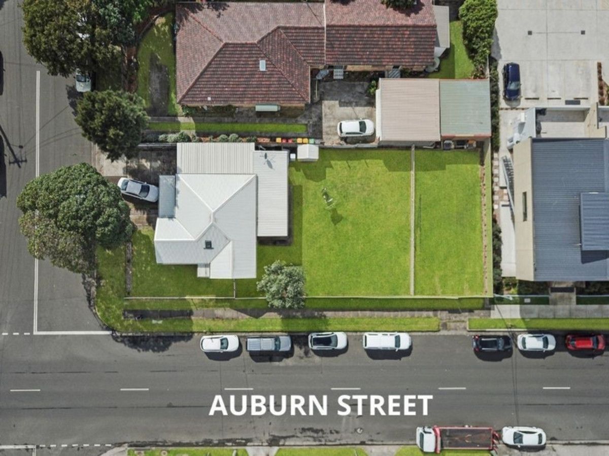 Aerial shot of 47 West Street in Wollongong