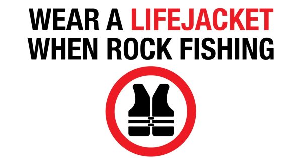 Plea for Illawarra rock fishers to wear a life jacket this summer
