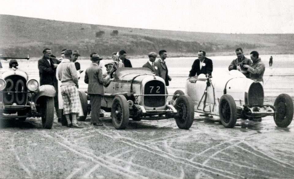 Cars on Seven Mile Beach in the 1920s.