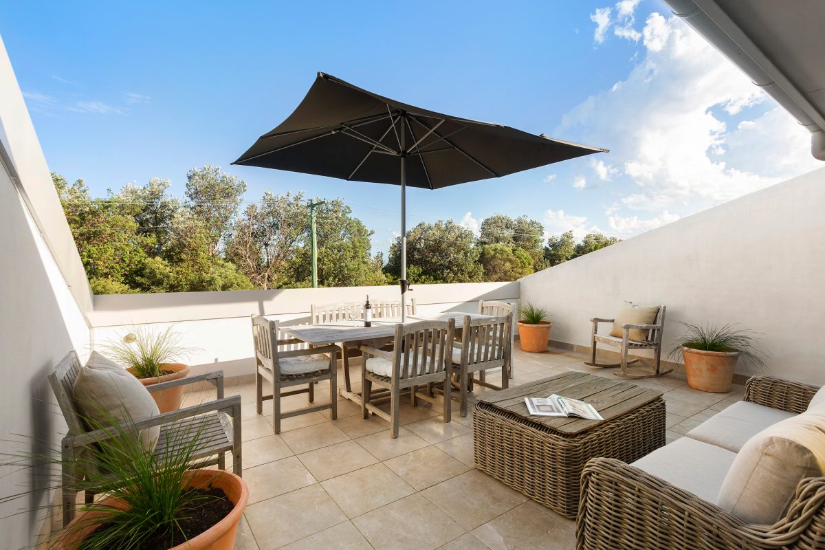 Al fresco rooftop at 75 Pacific Avenue in Werri Beach