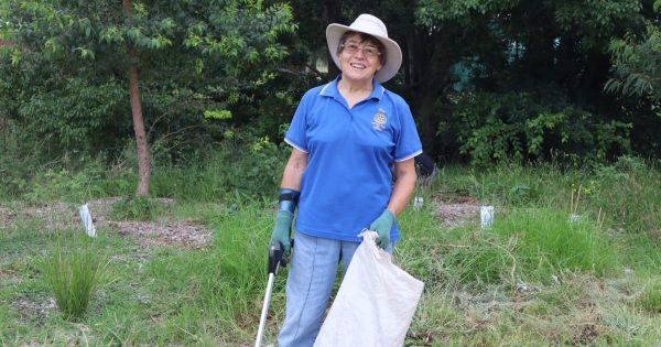 Dilys Hoser picks up friendship, fun and a new passion at Corrimal Rotary