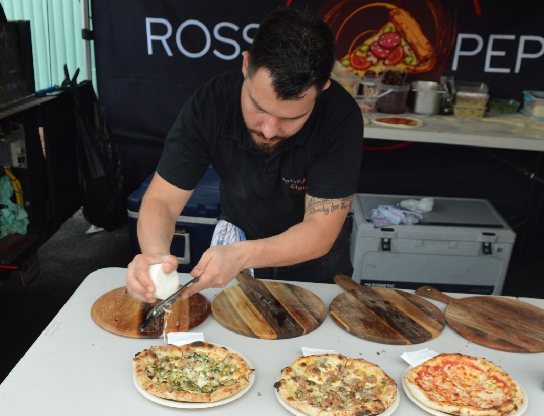 Claudio Russomanno at work at Rosso Pepe pop-up at Coledale RSL