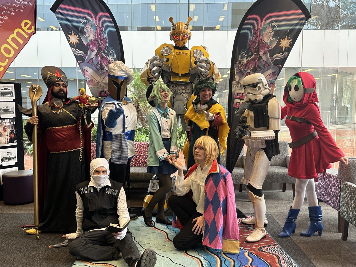 People in cosplay for Comic Gong