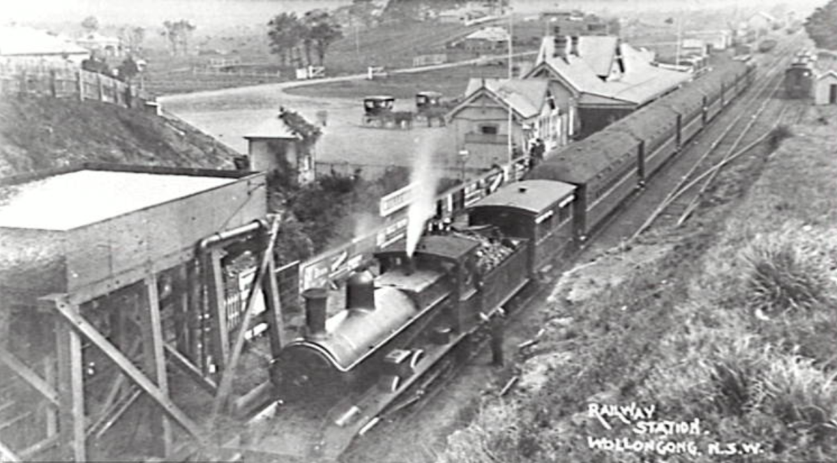 Steam train at Wollongong Train Station.