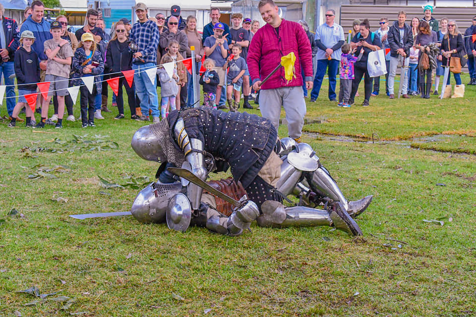 Sparks are set to fly at UOW on Friday (2 August), at the first Illawarra Fight Knight. 