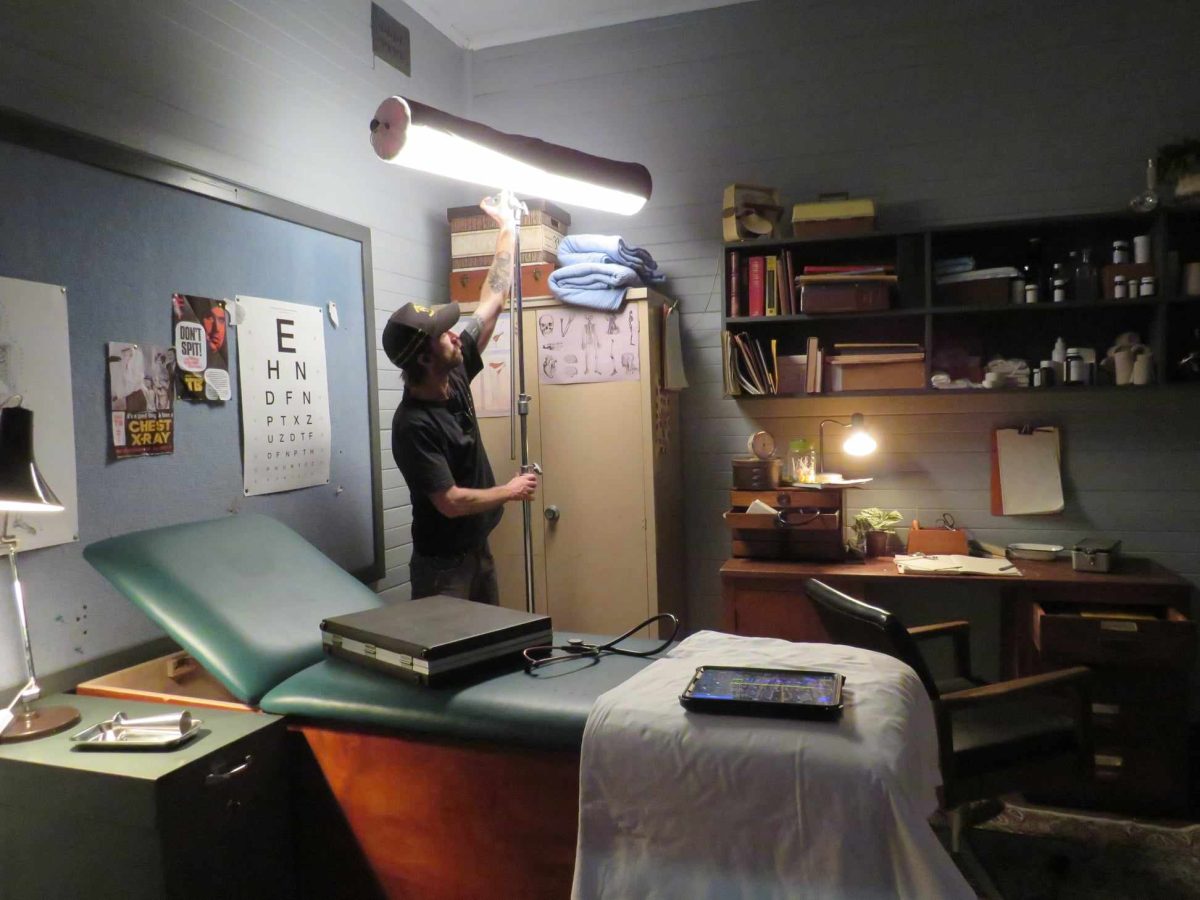 Part of the Balgownie Scout Hall was transformed into a 1970s-era doctor's surgery for filming <em>Safe Haven</em>.