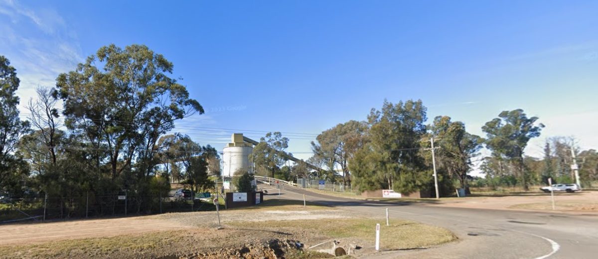 The Mining and Energy Union has lodged a 'Same Work Same Pay' application for workers at Tahmoor Colliery.