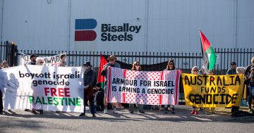 Picketers halt work at Unanderra factory