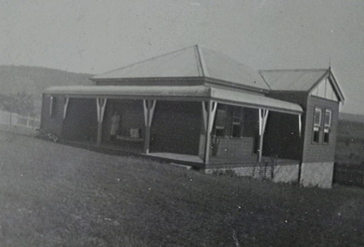 Swansea Farmhouse 1921