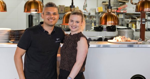 Unanderra restaurant to spread joy by serving Christmas Eve breakfast to families in need