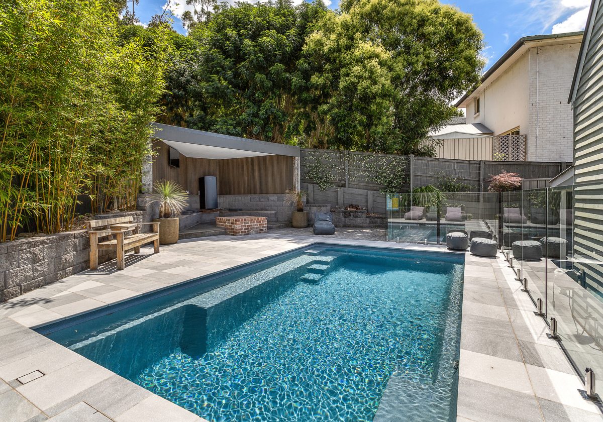 Pool at 25 Michael Crescent in Kiama Downs