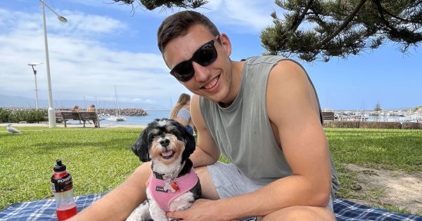 Beans, beaches and basketball: Mason Peatling loves life in the Illawarra