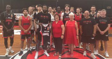 Time to paint the town red and get behind the Illawarra Hawks, urges mayor