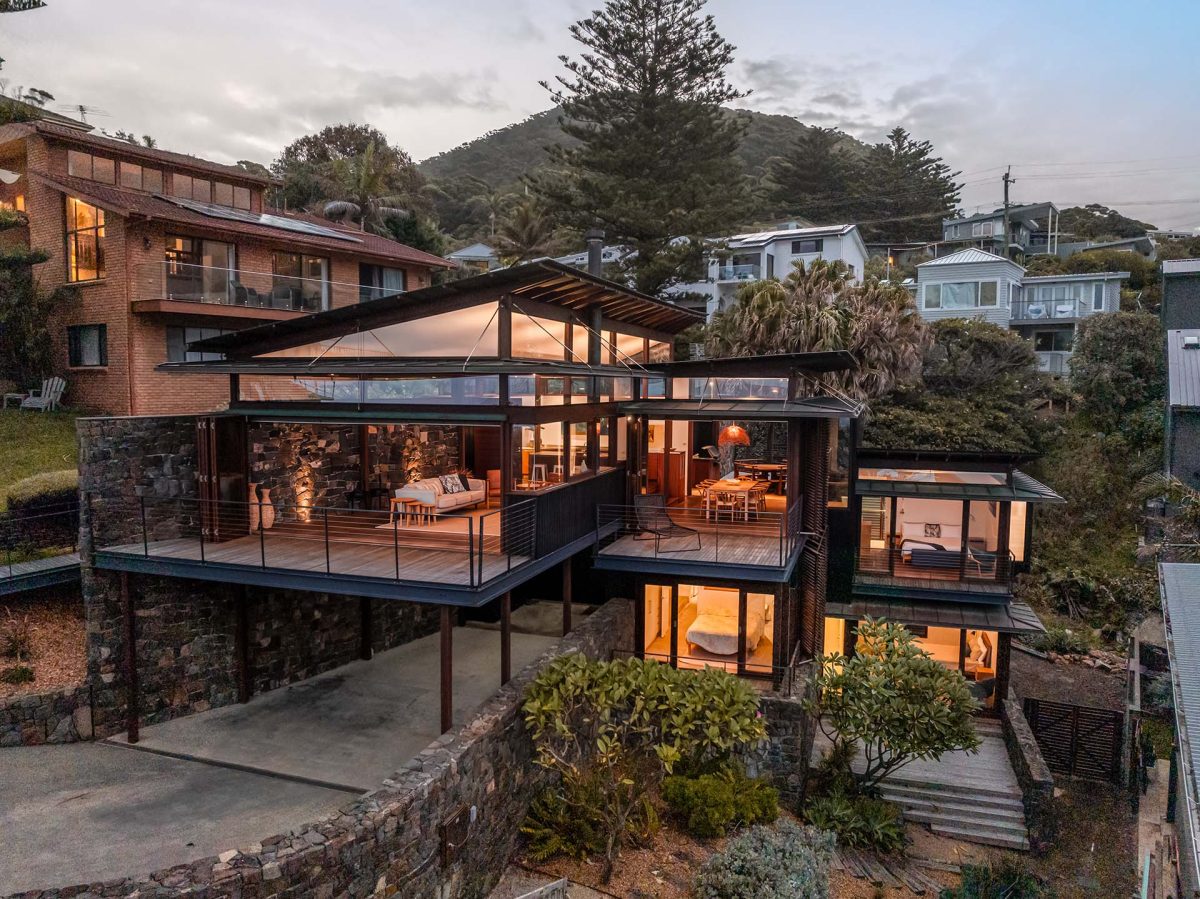 Drone view of coastal Stanwell Park home 