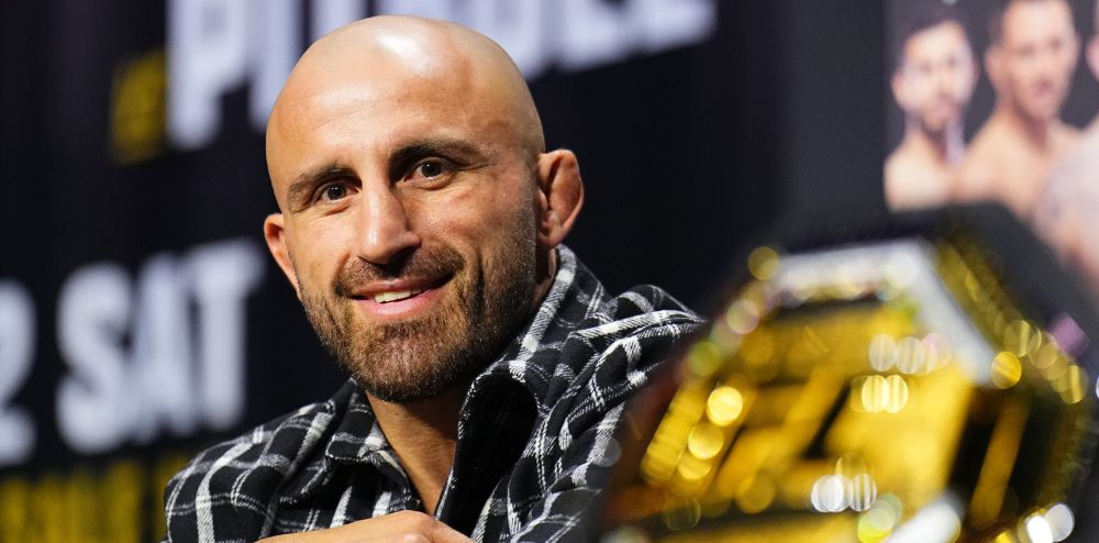 Multiple-time featherweight world champion, Illawarra mixed martial artist Alexander Volkanovski.