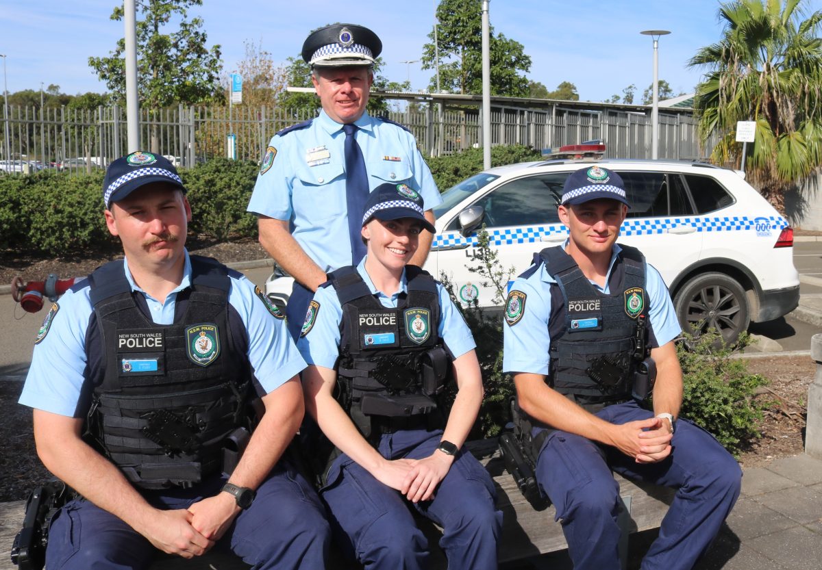 4 police officers