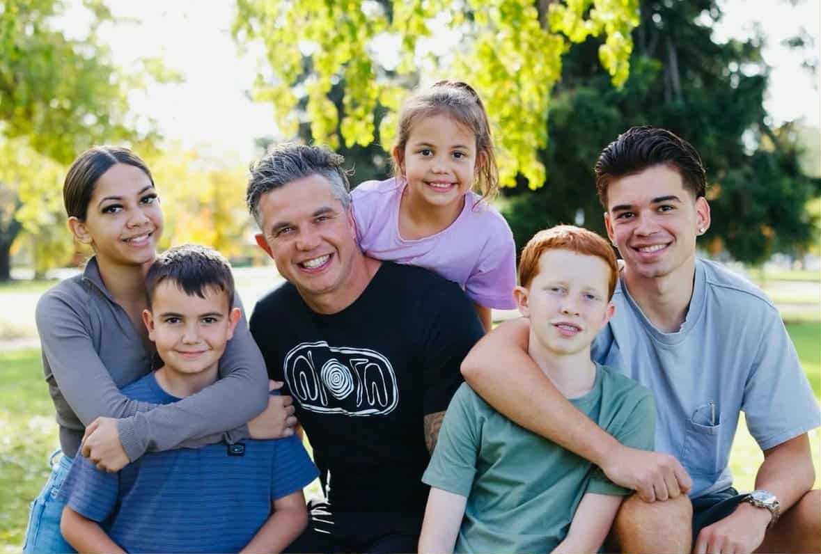 man with his kids