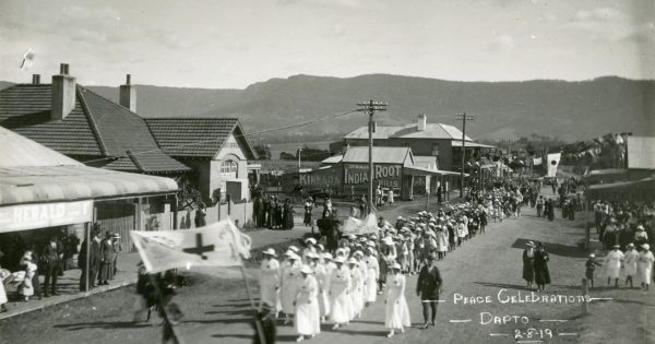 Exhibition celebrates long and proud history of Illawarra's peace activitism