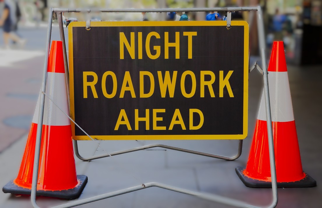 Night roadwork sign