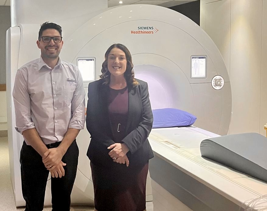 John Girardi, Chief Radiographer, PRP Wollongong and Alison Byrnes MP