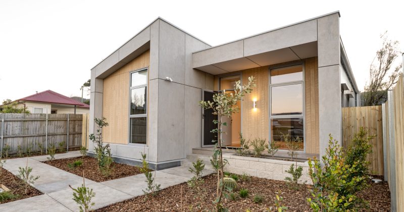 Here's why Jamie Durie is in Wollongong (hint, it's not to film a new show)