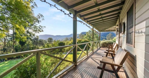 Rare Kangaroo Valley find, wrapped in trees and birdsong