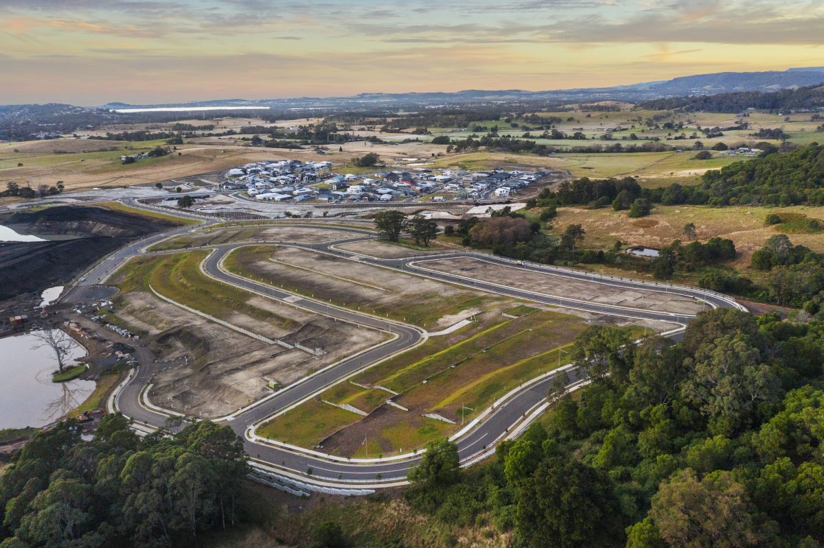 Aerial of new Forest Reach development