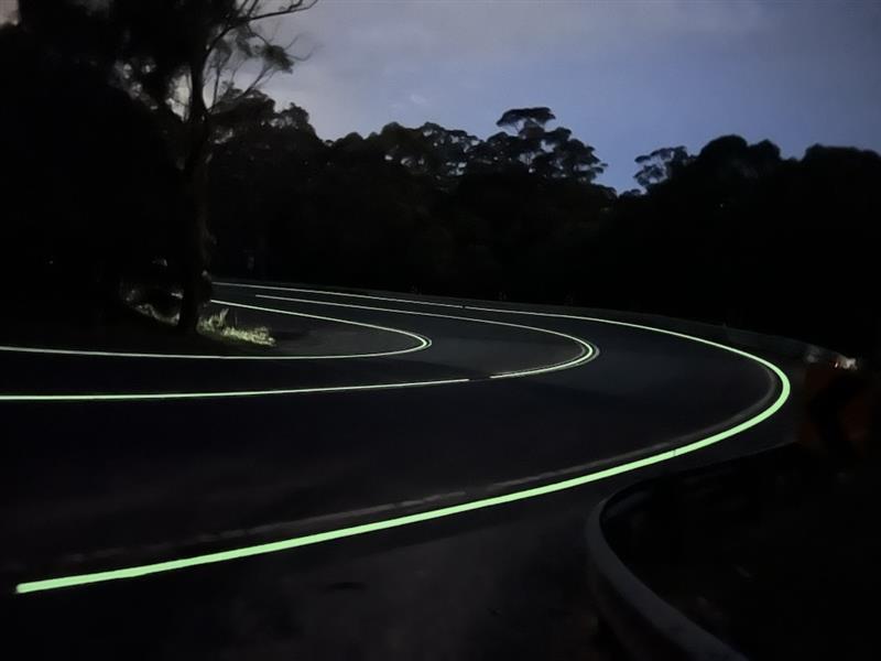 Glow roads on Bulli pass
