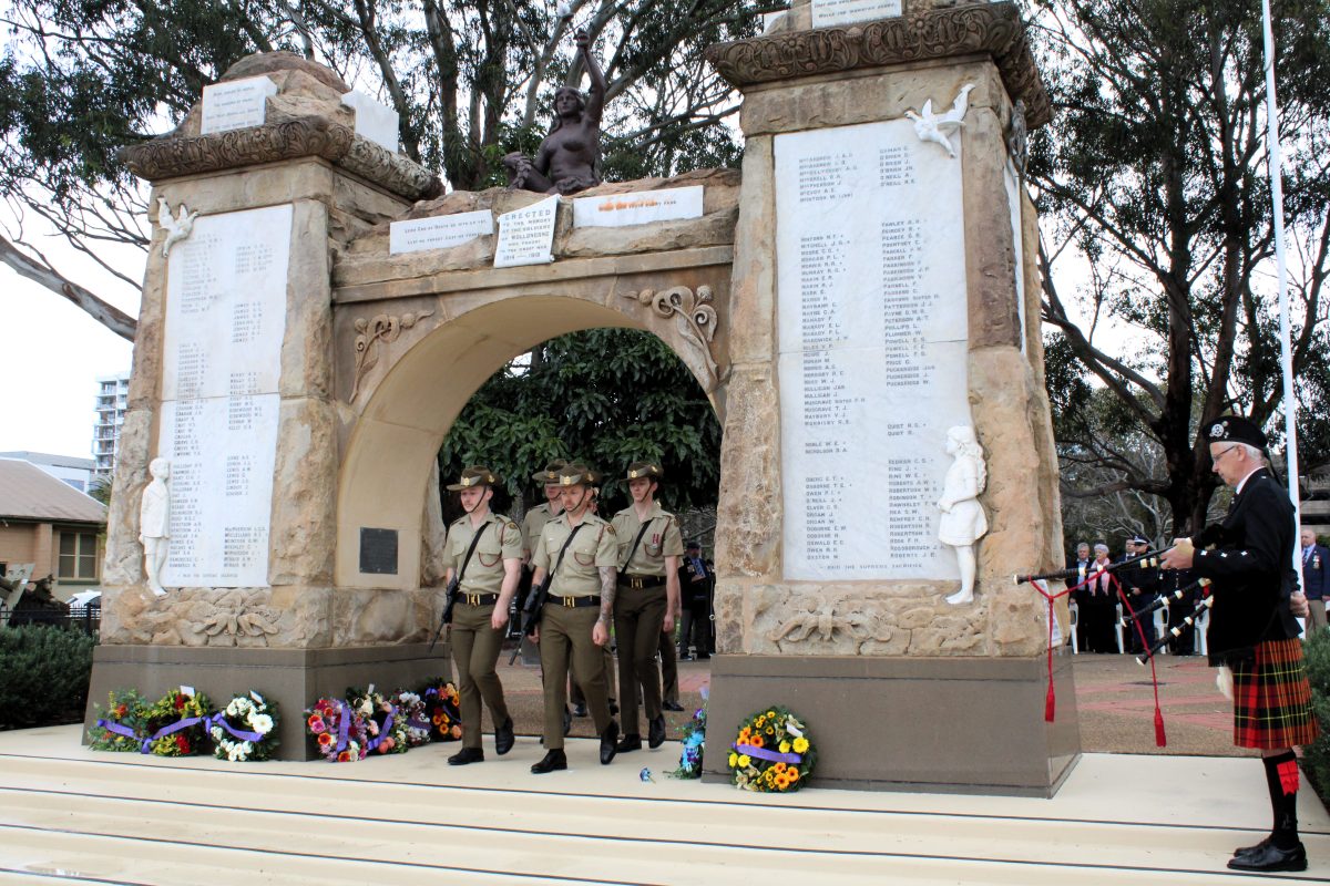 VP Day at Wollongong cenotaph