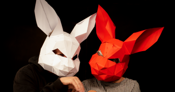 Internationally acclaimed theatrical experiment hops into Wollongong