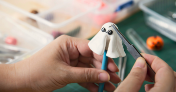 School Holidays: Miniature clay figurines at Corrimal Library (ages 12-17)