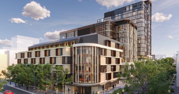 Could Wollongong's newest hotel score an extra two storeys?