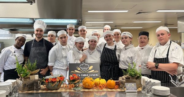 Signs of recovery as Illawarra food and tourism jobs leap