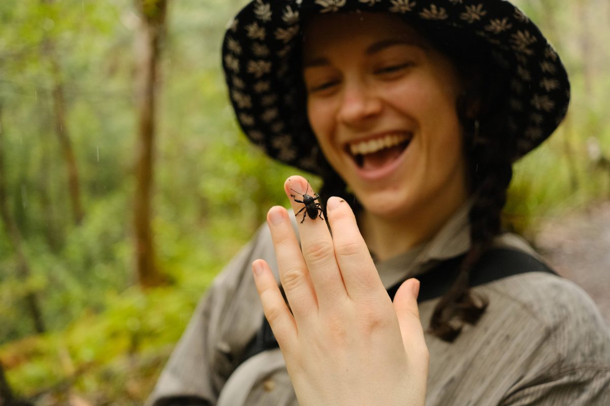 Are there bugs in your backyard? You could help people like Jess Ward-Jones learn more about our tiny but mighty neighbours.