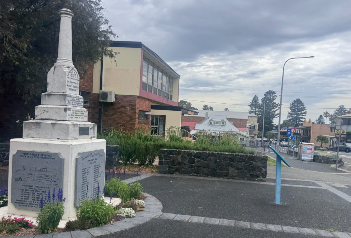 Shellharbour Village War Memorial