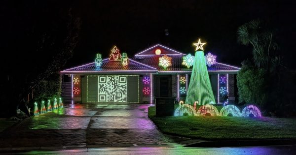 Meet the man behind the annual Illawarra Christmas lights map