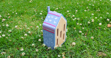 School Holidays: Butterfly Houses at Unanderra Library (Ages 12-18)