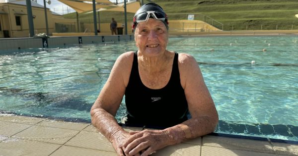 Here's why Dulcie Dal Molin is a lifelong saltwater swimmer