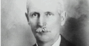 Meet the mayor dubbed the 'Mussolini of Wollongong'